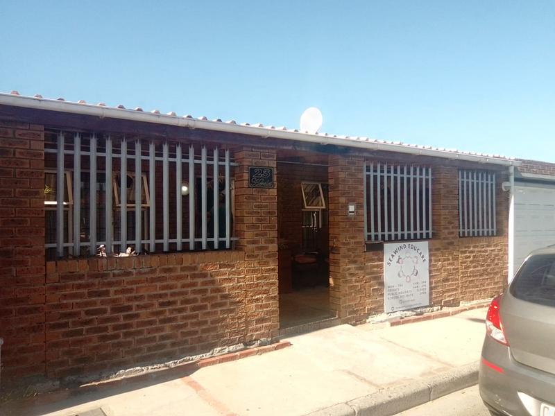 2 Bedroom Property for Sale in Retreat Western Cape